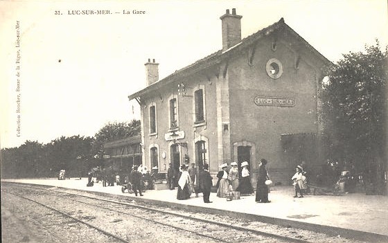 AK-Luc-sur-Mer-La-Gare-Bahnhof