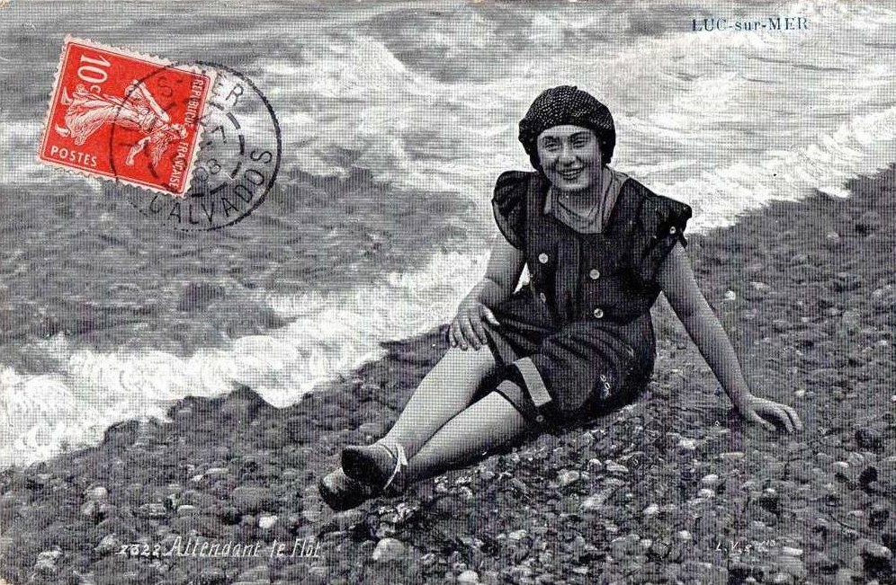 femme attendant le flot luc 1908