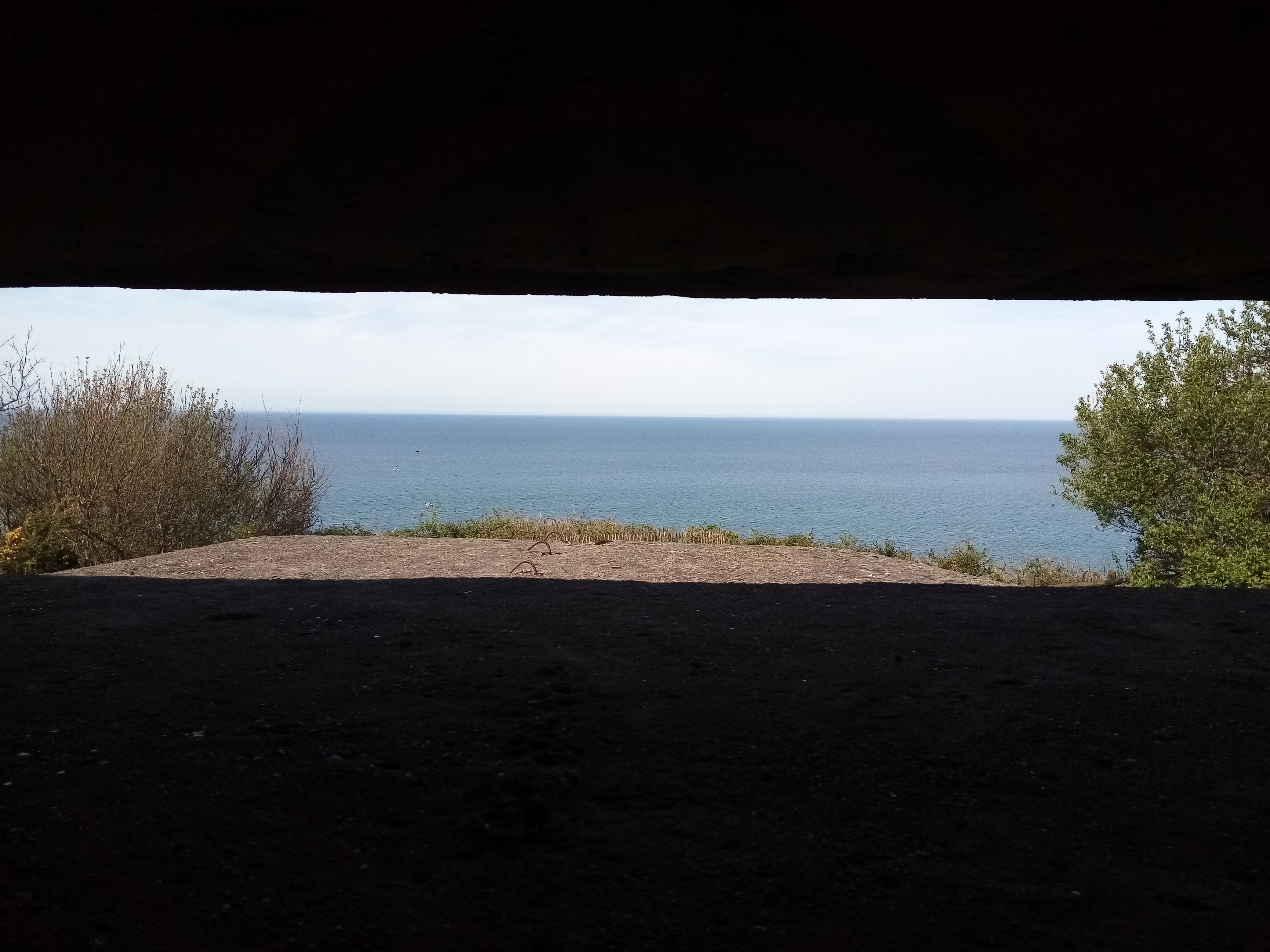 Longues-sur-Mer : voir les ruines